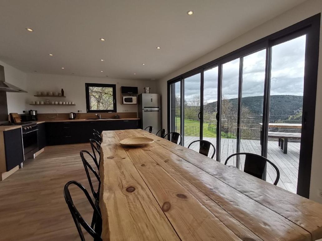 Maison D'Architecte En Pleine Nature Arlempdes Εξωτερικό φωτογραφία