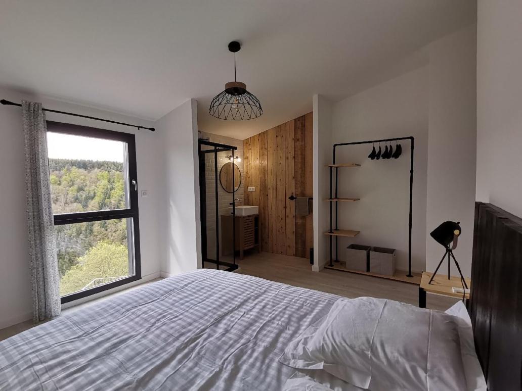 Maison D'Architecte En Pleine Nature Arlempdes Εξωτερικό φωτογραφία